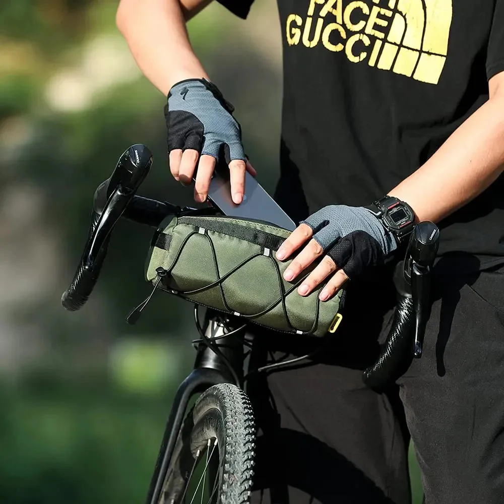 Detalhe de Bolsa de guidão Rhinowalk 2,4 L